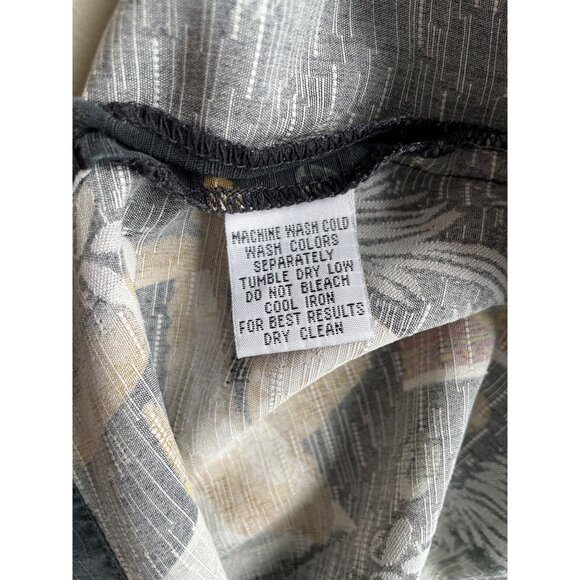 Tommy Bahama Silk Hawaiian Shirt Size XXL Short Sleeve Cigar Print Relaxed Fit - Picture 6 of 8